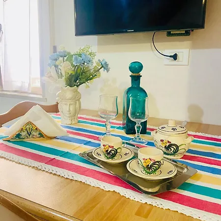 بيت للعطل Monolocale Mirella Blu
