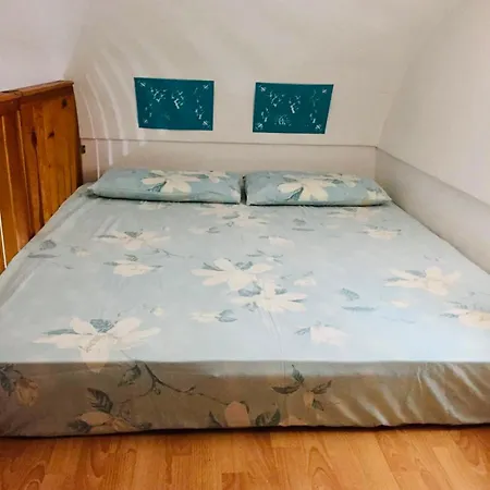 بيت للعطل Monolocale Mirella Blu *